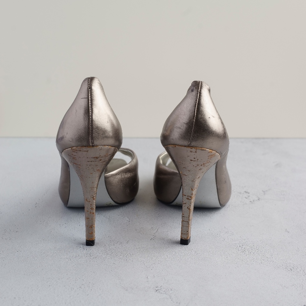Jessica Simpson Heels - Picture 4 of 5